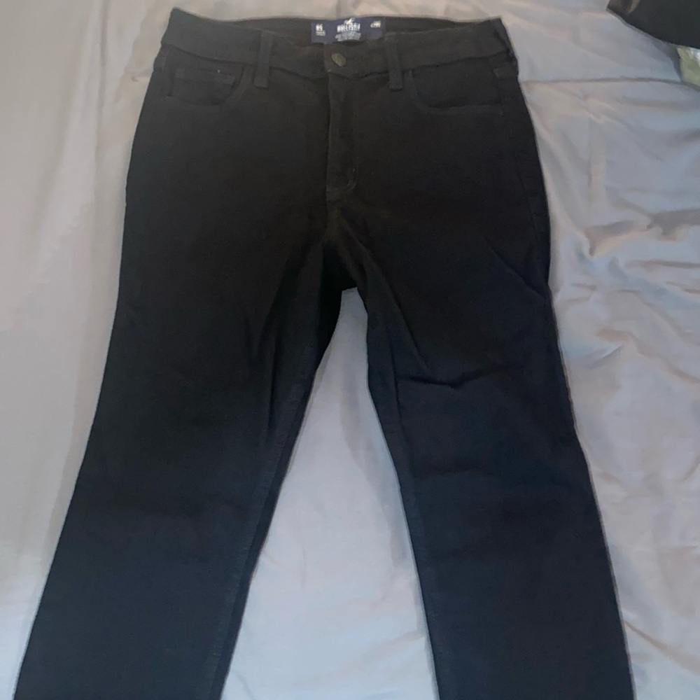 LAST CHANCE- NWOT Hollister High Rise Super Skinny Jeans